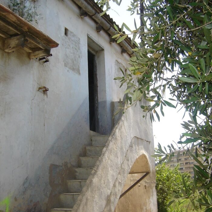 farmhouse, casa vieja, stone house, ladder